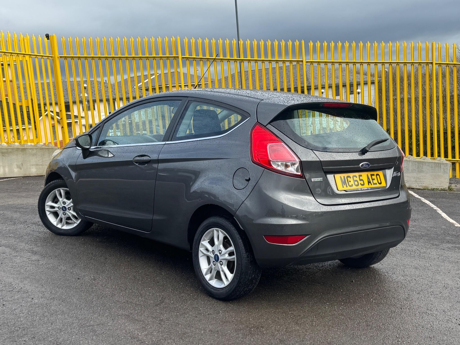 Used Ford Fiesta for sale - 77637884: Photo 2
