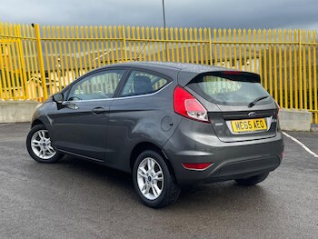 Used Ford Fiesta 2015 for sale - 77637884: Photo