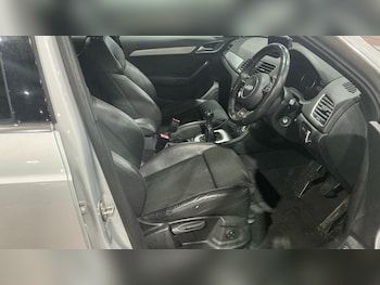 Used Audi Q3 2013 for sale - 77060318: Photo