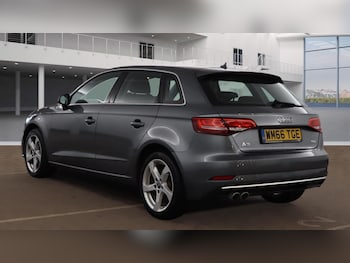 Used Audi A3 2017 for sale - 76060536: Photo 2