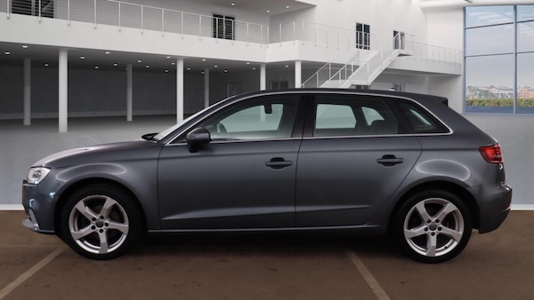 Used Audi A3 2017 for sale - 76060536: Photo 3