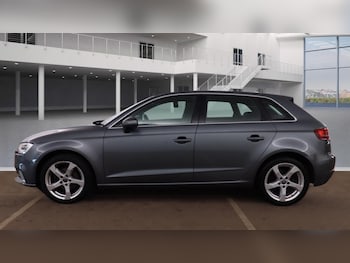 Used Audi A3 2017 for sale - 76060536: Photo 3