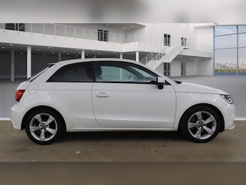 Used Audi A1 2016 for sale - 77120120: Photo