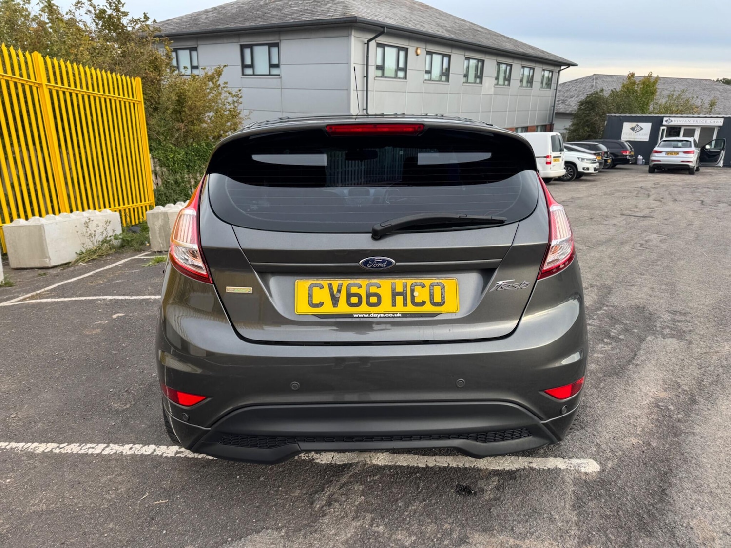 Used Ford Fiesta 2016 for sale - 76042465: Photo 8