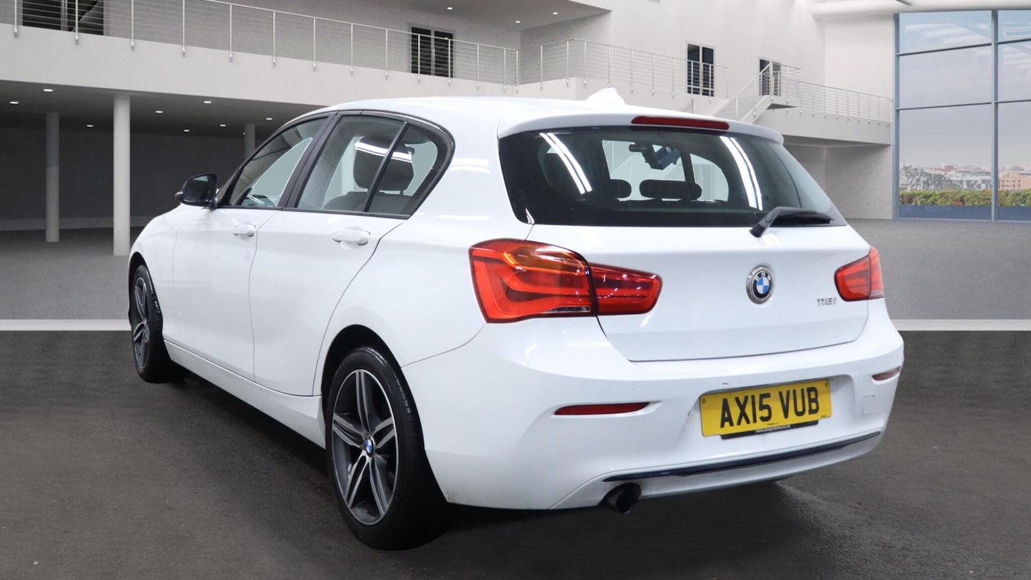 Used BMW 1 Series 2015 for sale - 76866068: Photo 2