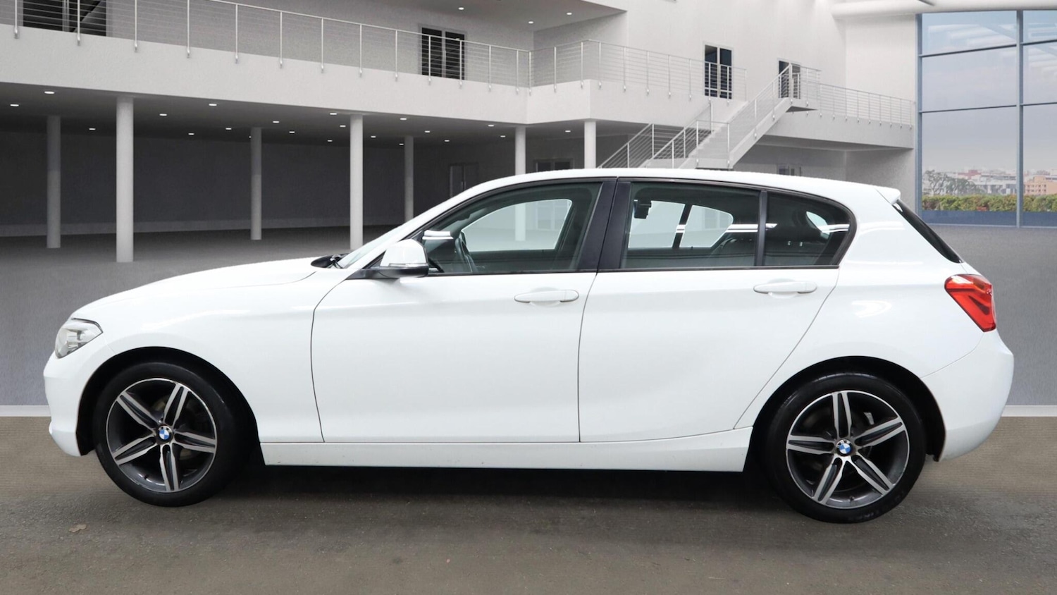 Used BMW 1 Series 2015 for sale - 76866068: Photo 3