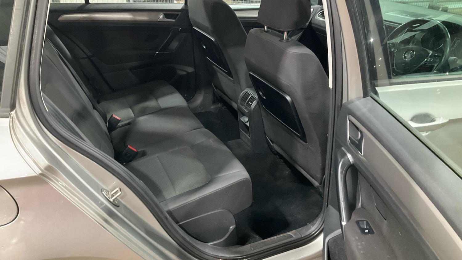 Used Volkswagen Golf SV 2015 for sale - 76865386: Photo 6