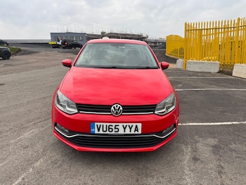 Used Volkswagen Polo 2015 for sale - 77768060: Photo