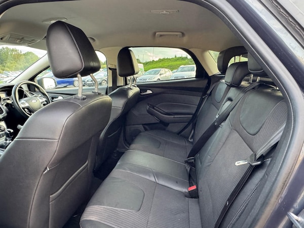 Used Ford Focus 2012 for sale - 75564150: Photo 10