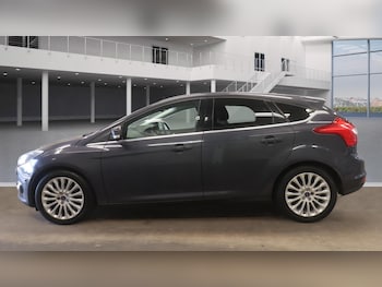 Used Ford Focus 2012 for sale - 75564150: Photo