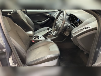 Used Ford Focus 2012 for sale - 75564150: Photo