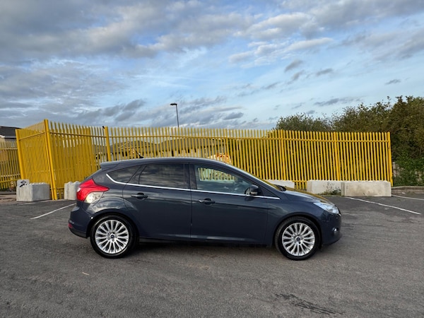 Used Ford Focus 2012 for sale - 75564150: Photo 5