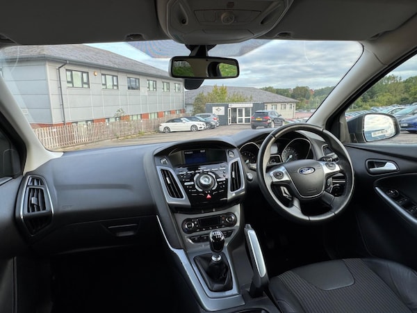 Used Ford Focus 2012 for sale - 75564150: Photo 9