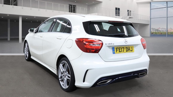 Used Mercedes-Benz A-Class 2017 for sale - 76167156: Photo 2