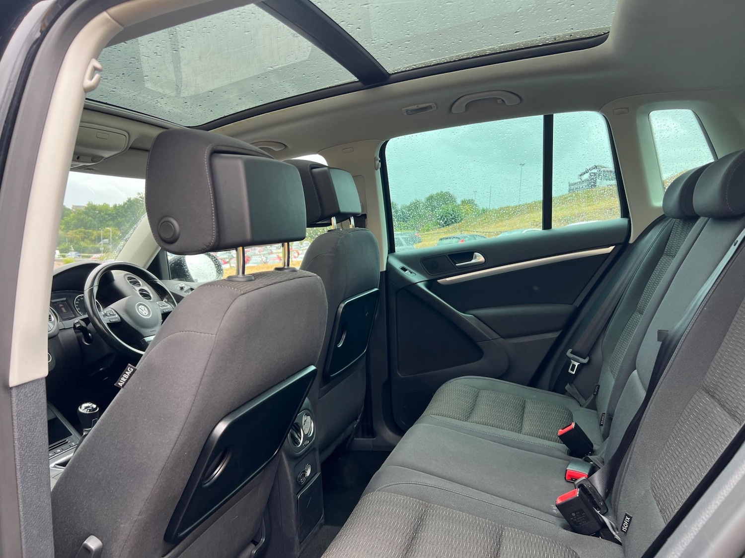 Used Volkswagen Tiguan 2012 for sale - 77229609: Photo 10