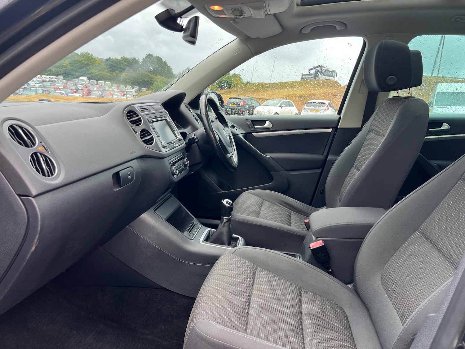 Used Volkswagen Tiguan 2012 for sale - 77229609: Photo 8