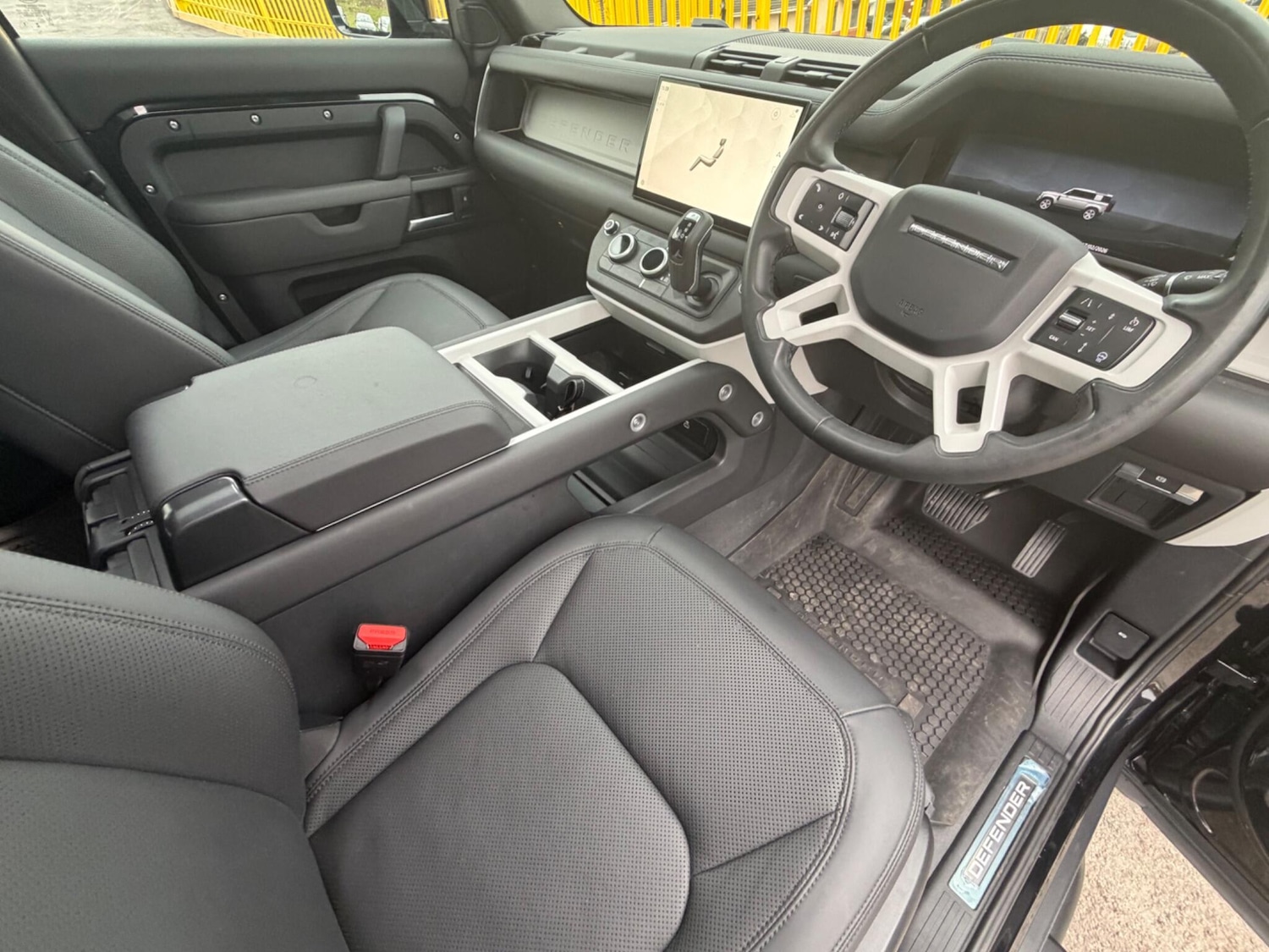 Used Land Rover Defender 2025 for sale - 77586546: Photo 36