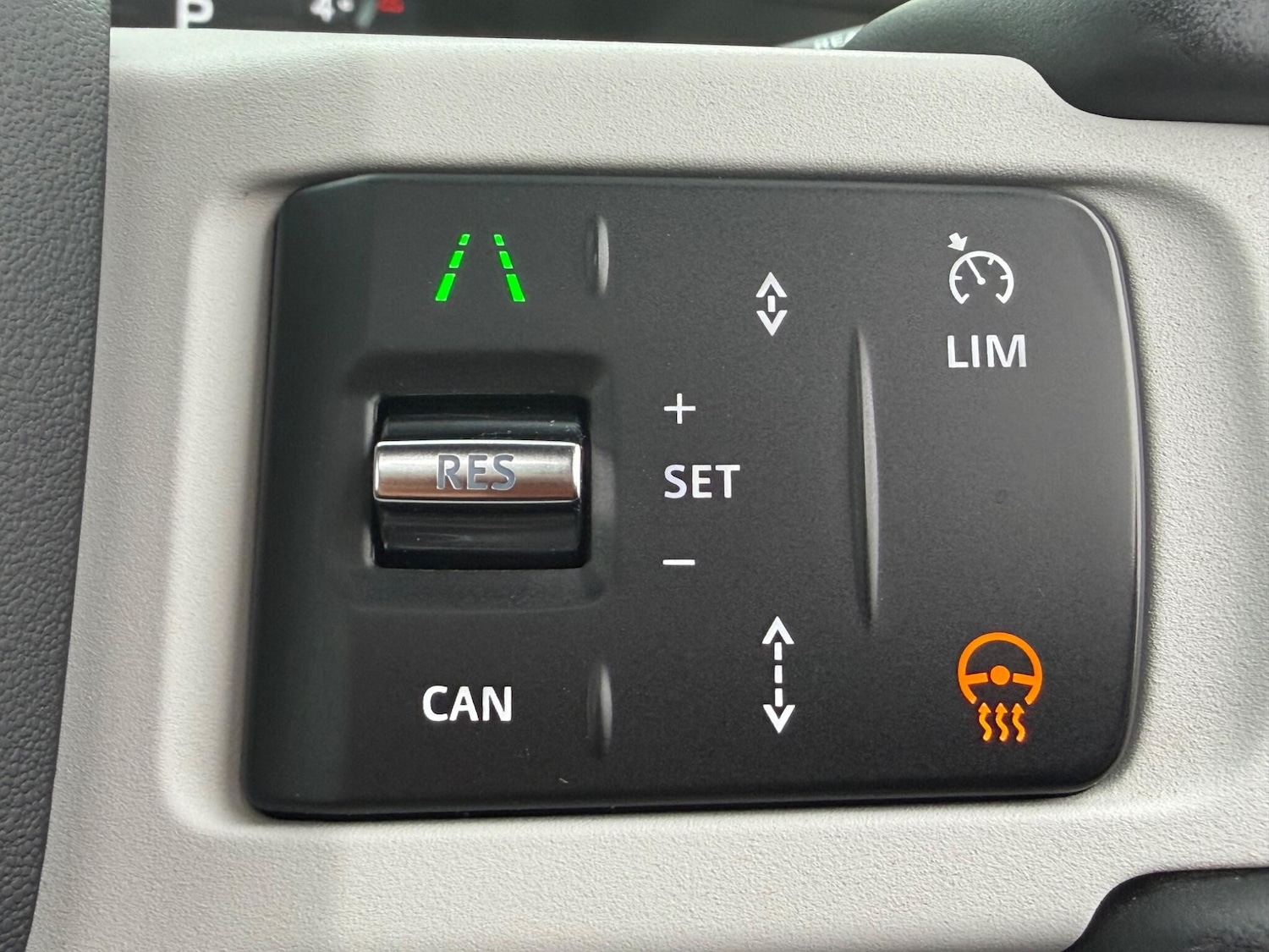 Used Land Rover Defender 2025 for sale - 77586546: Photo 59