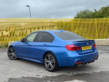 Used BMW 3 Series 2015 for sale - 77637596: Photo