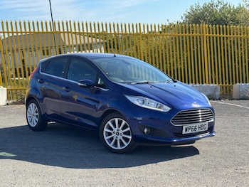 Used Ford Fiesta 2016 for sale - 79426400: Photo
