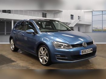 Used Volkswagen Golf 2014 for sale - 77060319: Photo