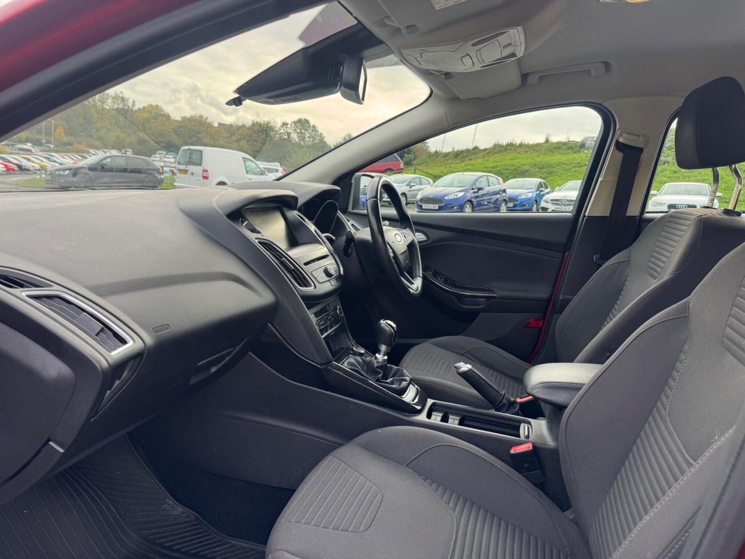 Used Ford Focus 2015 for sale - 76994000: Photo 8