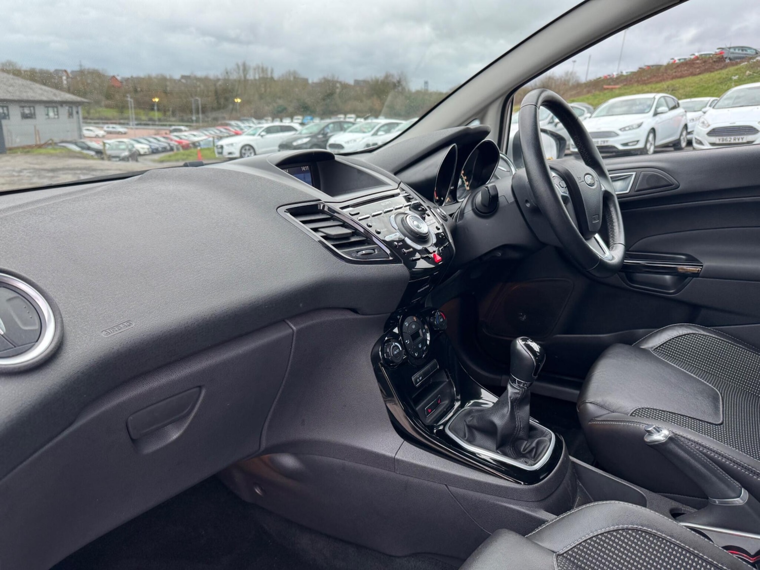 Used Ford Fiesta 2014 for sale - 76991681: Photo 10