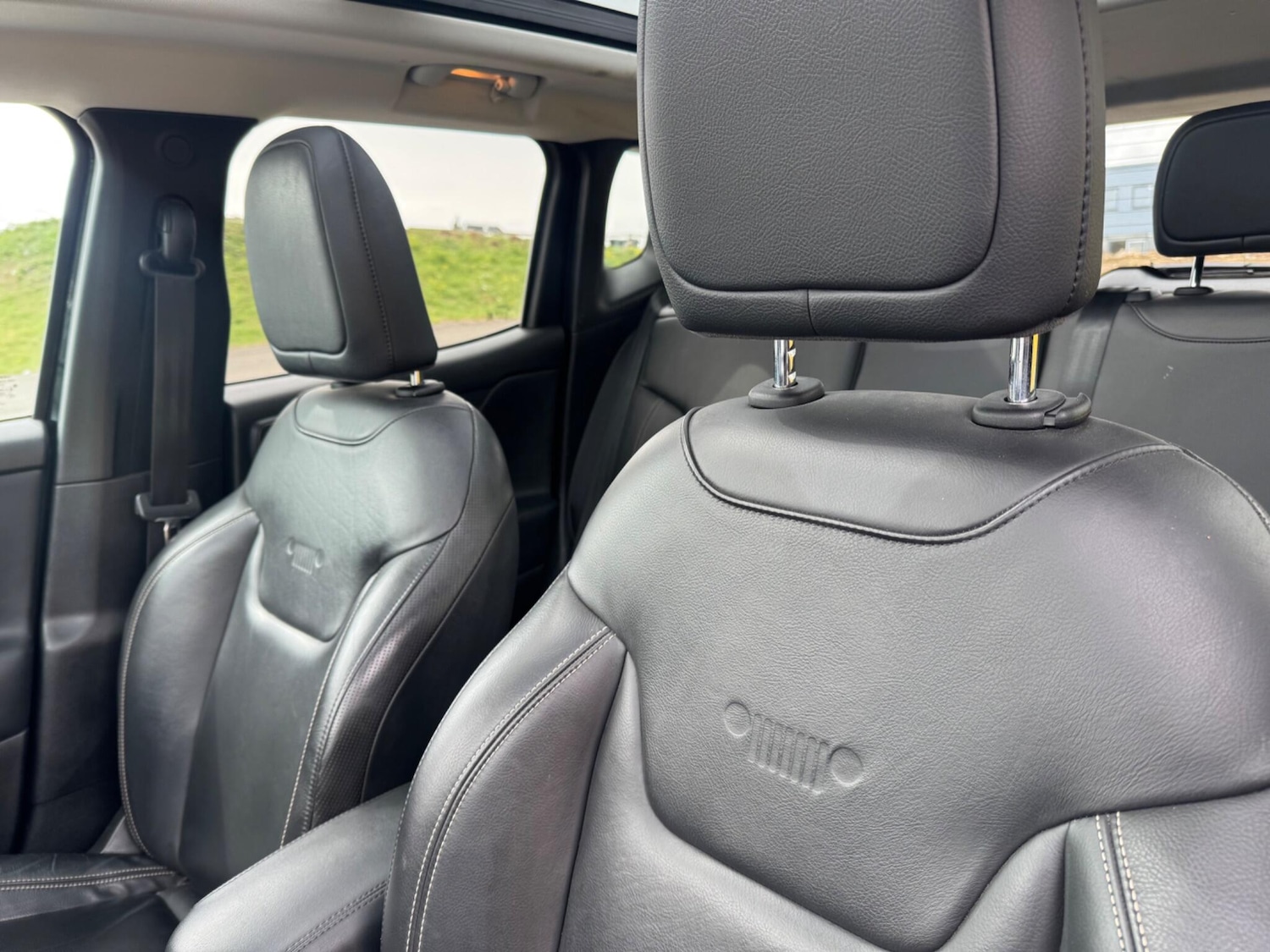 Used Jeep Renegade 2017 for sale - 76327359: Photo 14