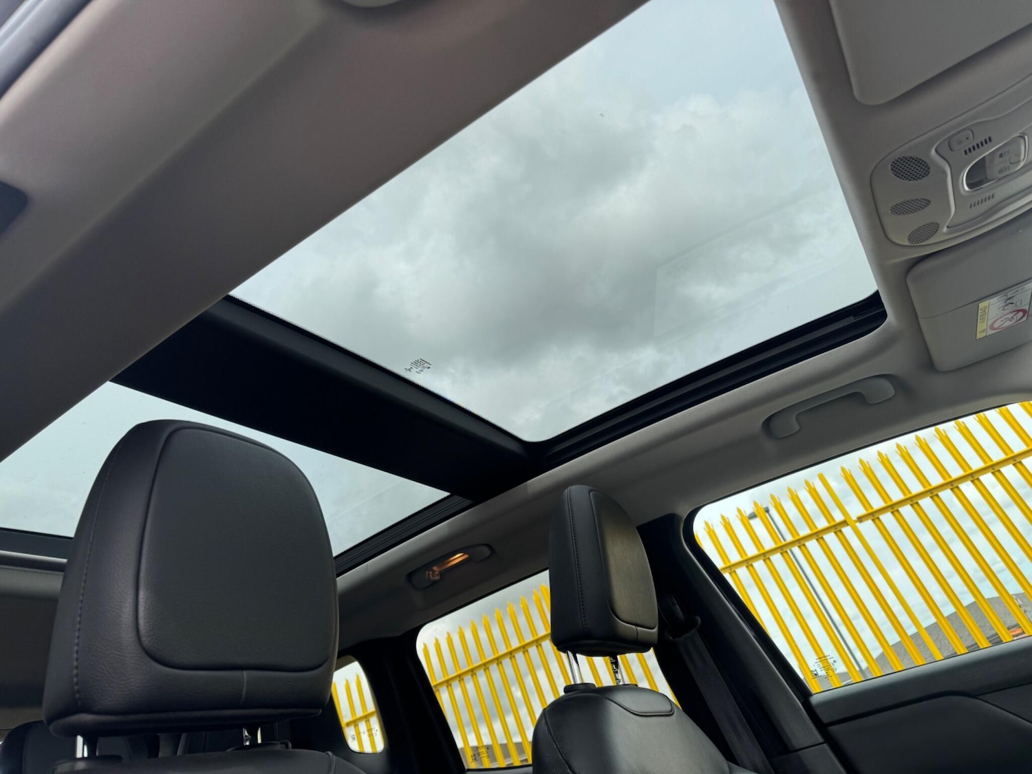 Used Jeep Renegade 2017 for sale - 76327359: Photo 18