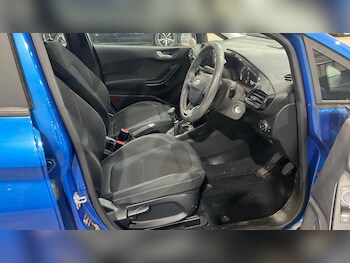 Used Ford Fiesta 2019 for sale - 78320303: Photo