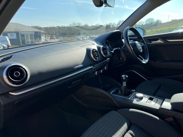 Used Audi A3 2016 for sale - 73680317: Photo 8