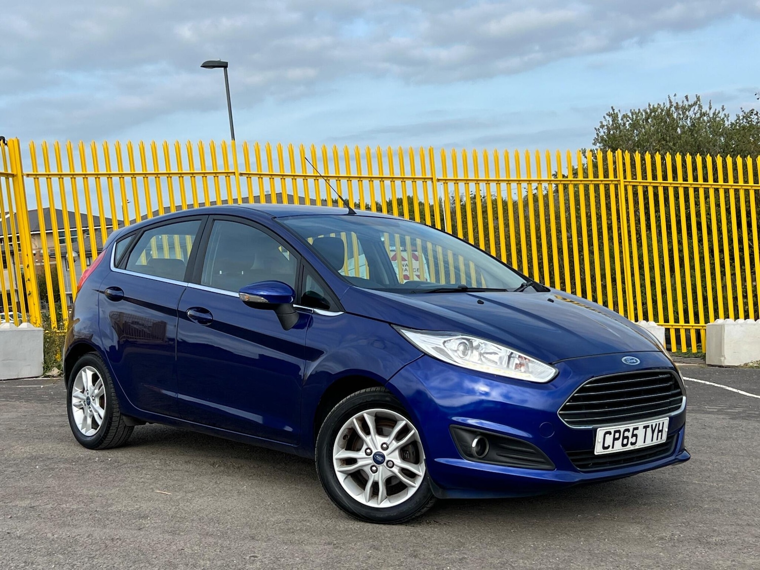 Used Ford Fiesta 2016 for sale - 75883587: Photo 1