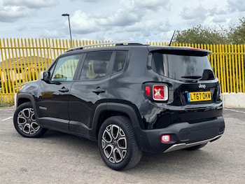 Used Jeep Renegade 2017 for sale - 77343904: Photo