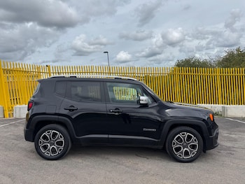 Used Jeep Renegade 2017 for sale - 77343904: Photo