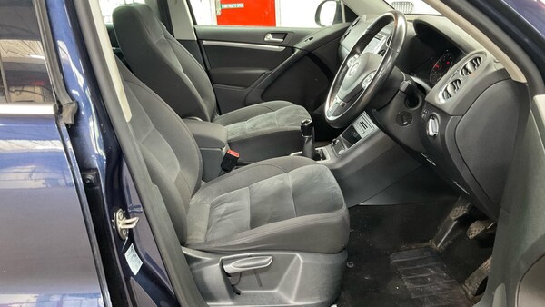 Used Volkswagen Tiguan 2016 for sale - 76200503: Photo 4
