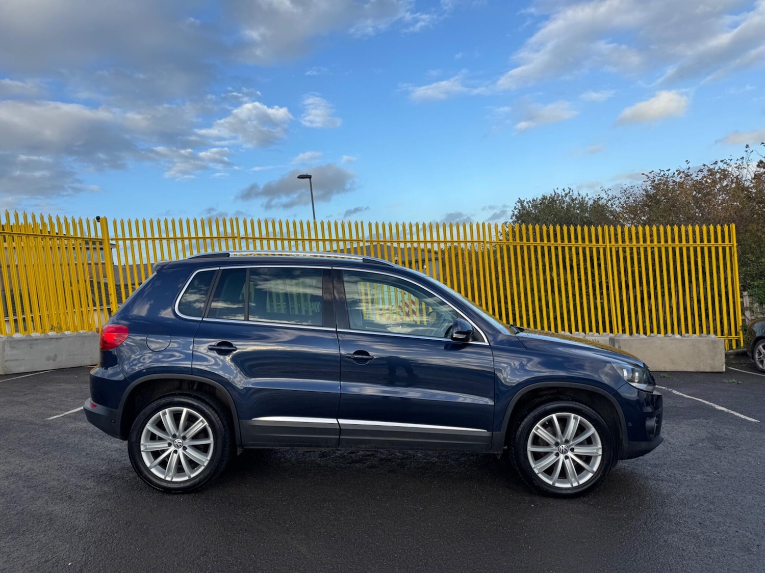 Used Volkswagen Tiguan 2016 for sale - 76200503: Photo 5