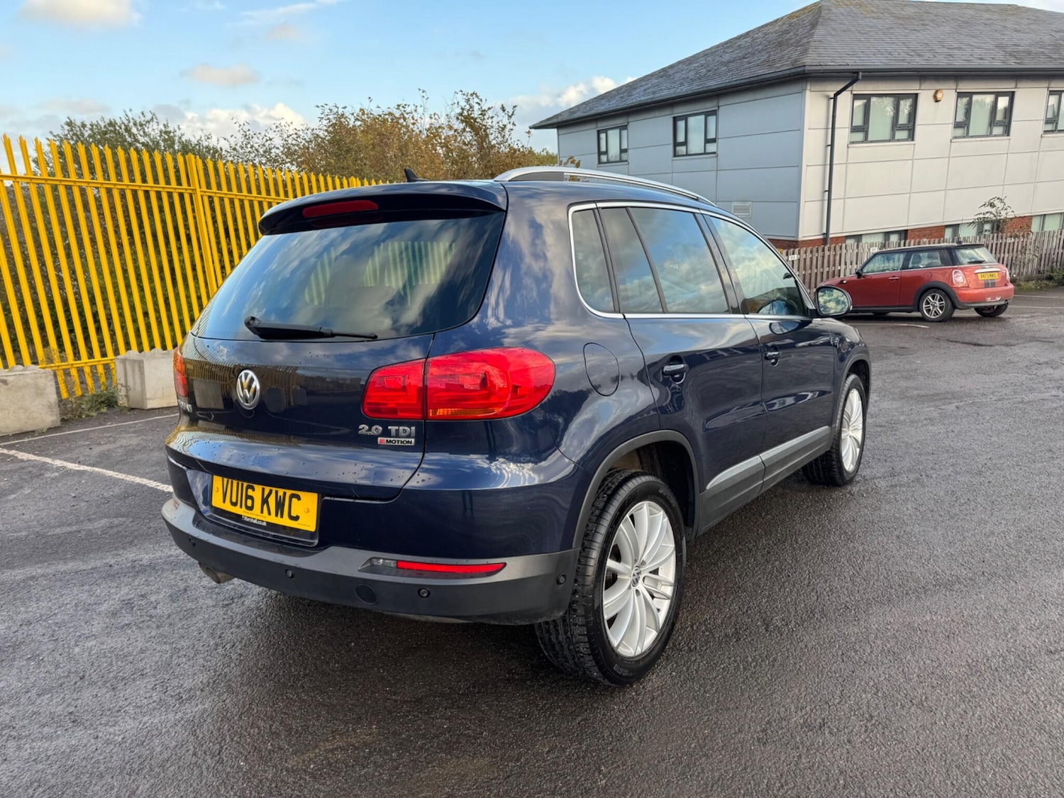 Used Volkswagen Tiguan 2016 for sale - 76200503: Photo 6