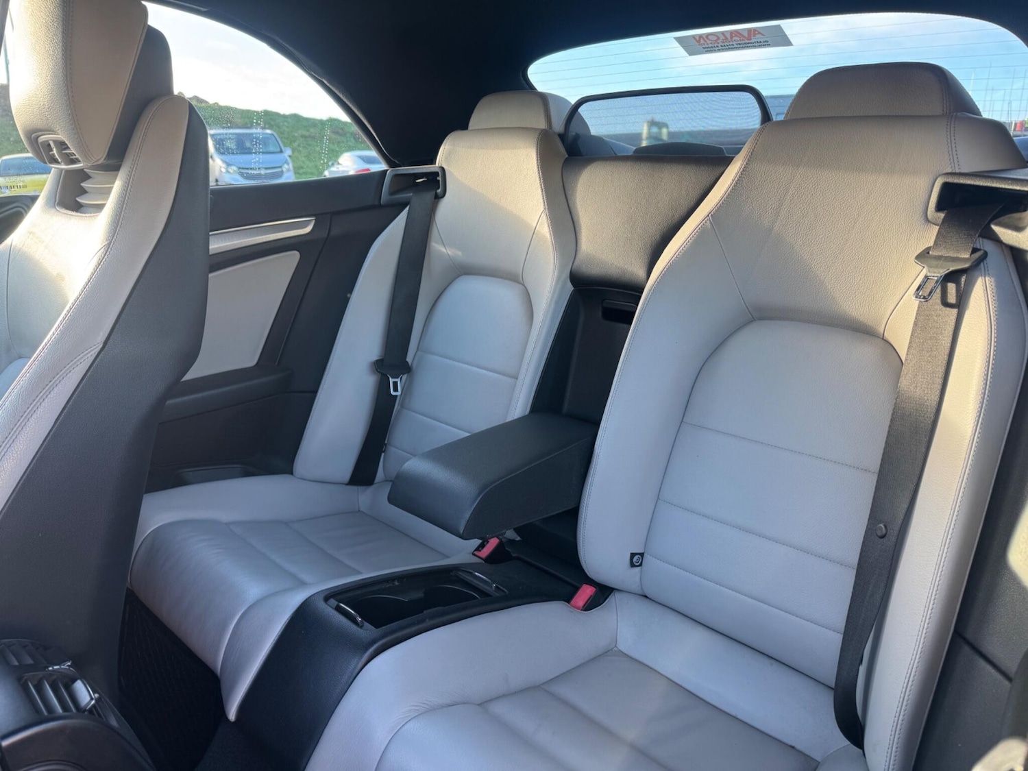 Used Mercedes-Benz E Class 2012 for sale - 76666850: Photo 11