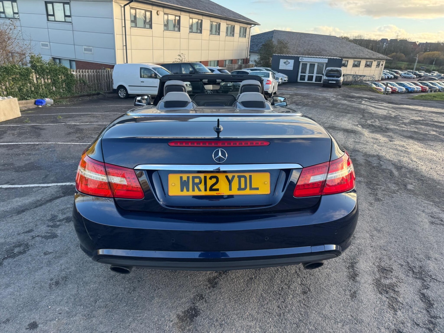 Used Mercedes-Benz E Class 2012 for sale - 76666850: Photo 17