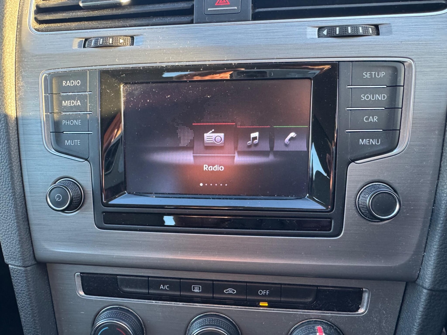 Used Volkswagen Golf 2015 for sale - 77060449: Photo 14