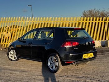 Used Volkswagen Golf 2015 for sale - 77060449: Photo