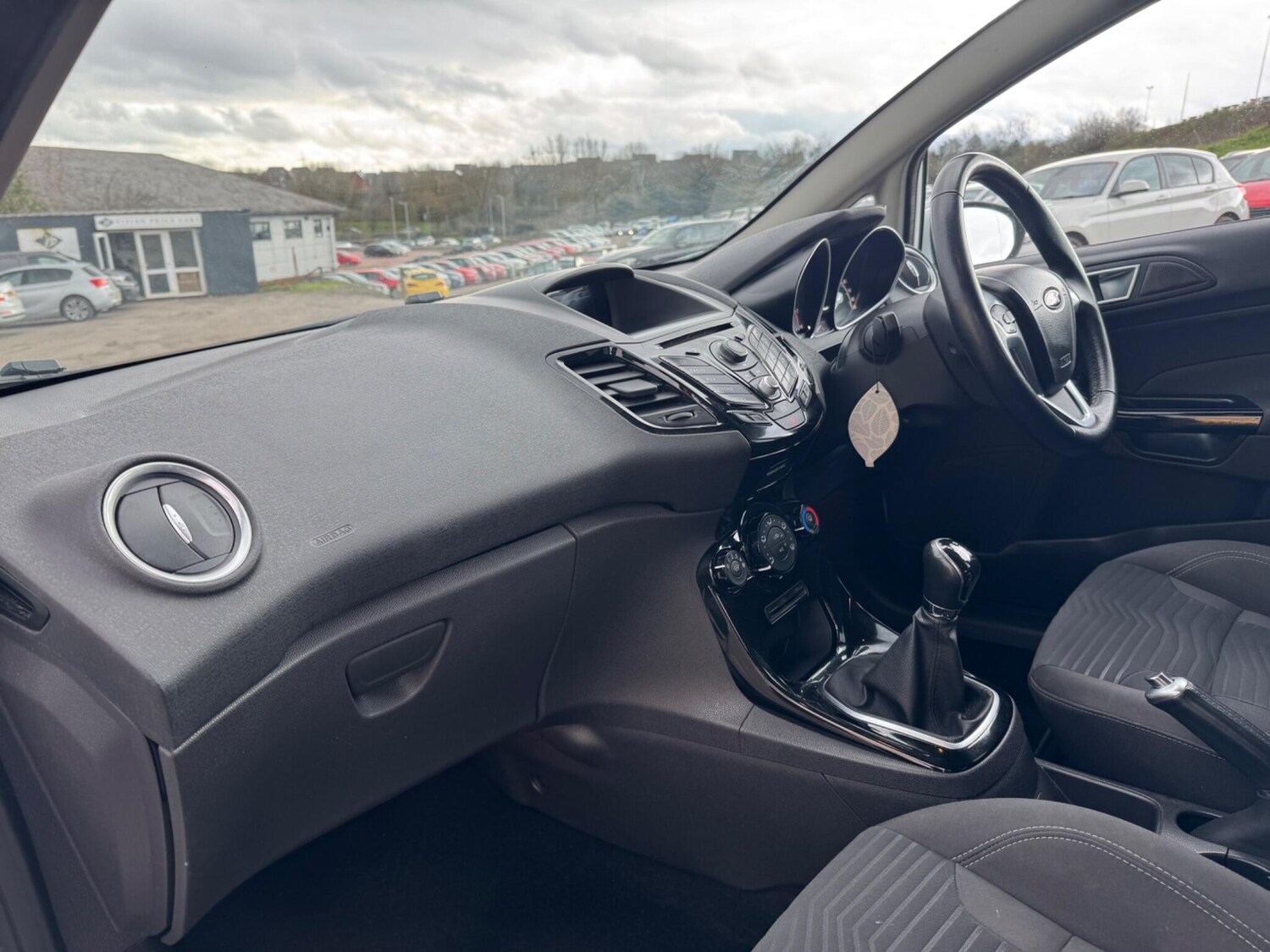 Used Ford Fiesta 2014 for sale - 77549419: Photo 9