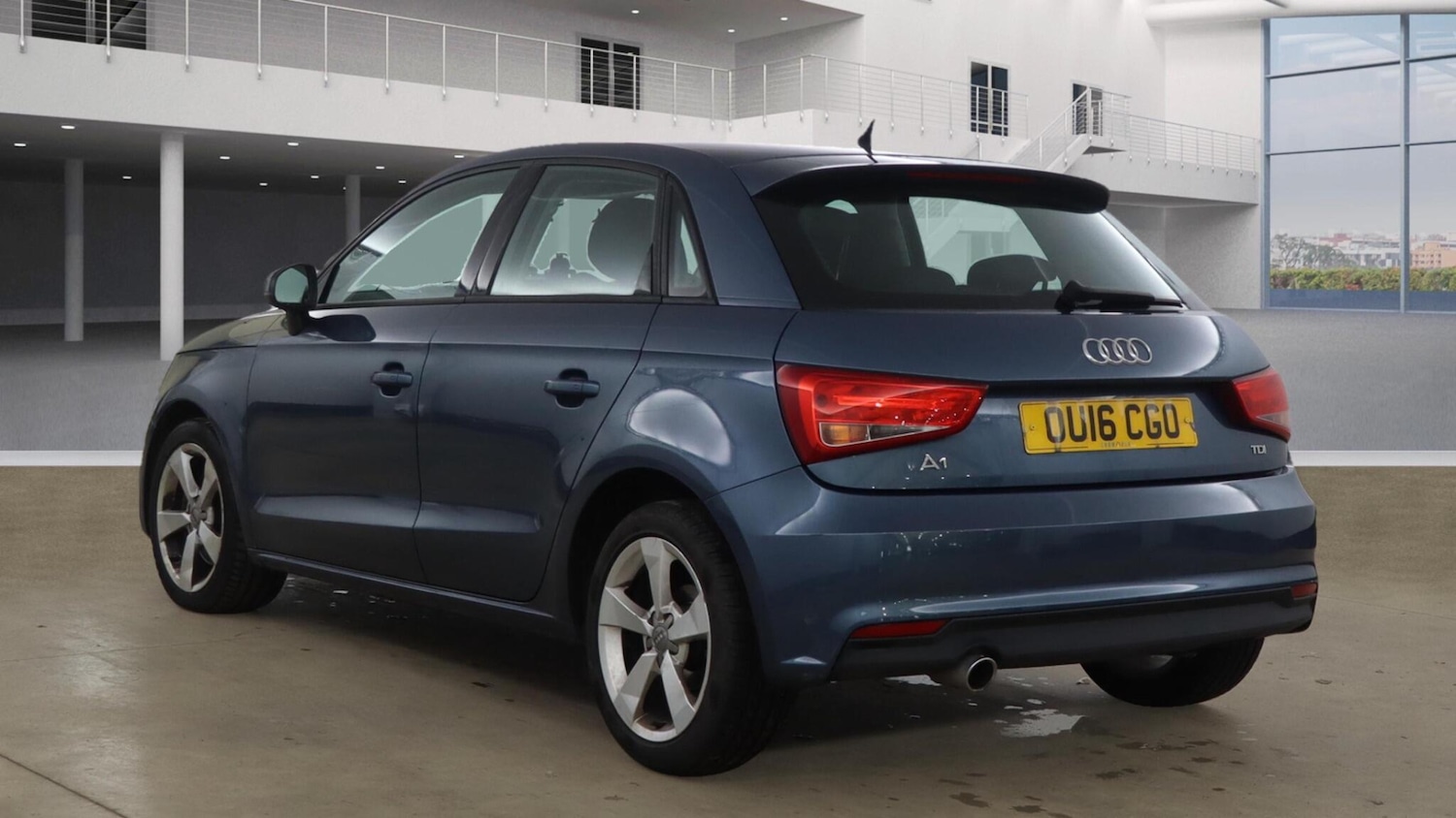 Used Audi A1 2016 for sale - 76839478: Photo 2