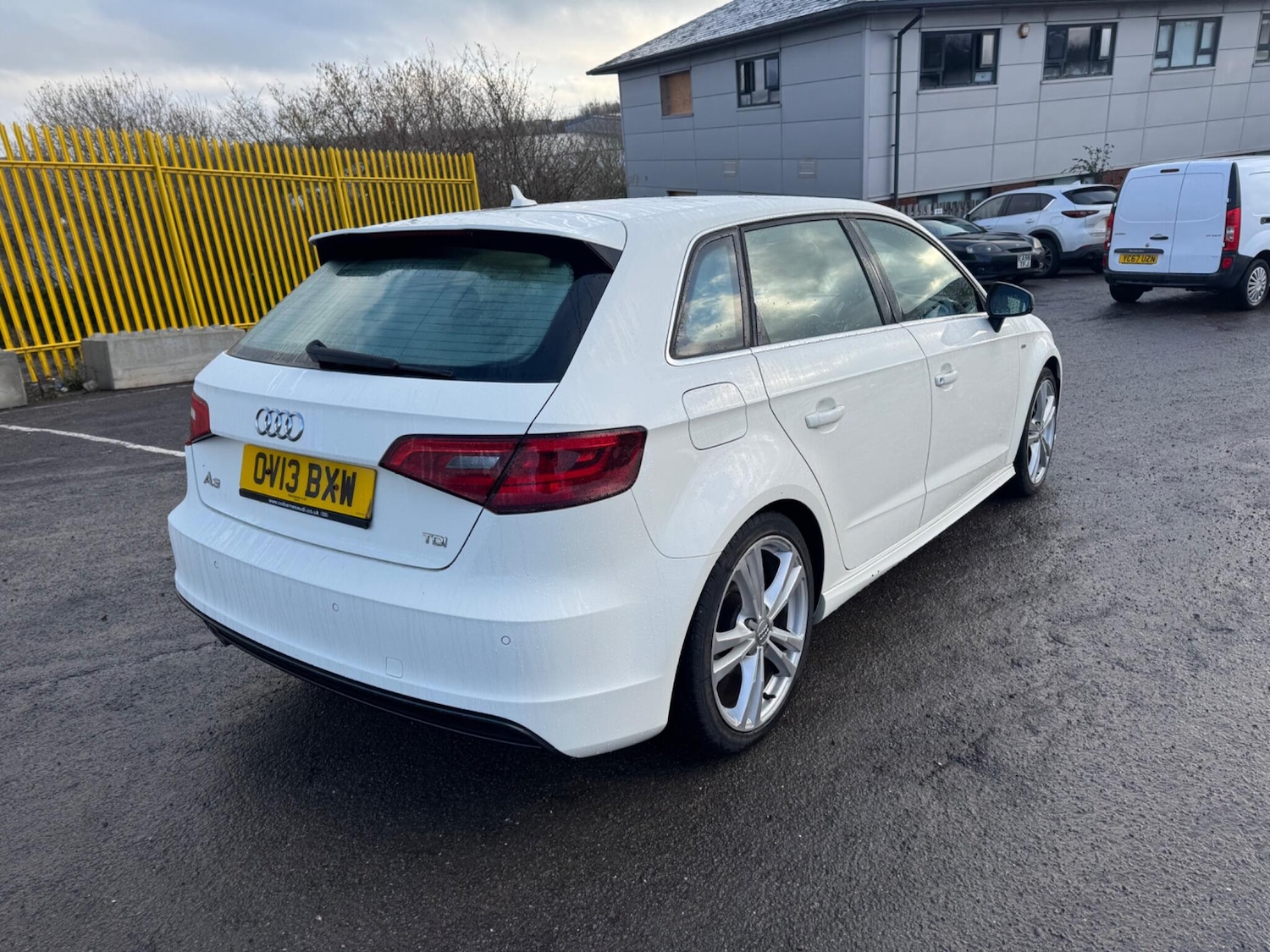 Used Audi A3 2013 for sale - 76975634: Photo 6