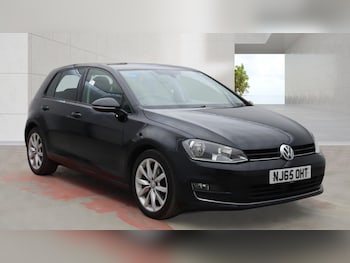 Used Volkswagen Golf 2015 for sale - 78601493: Photo