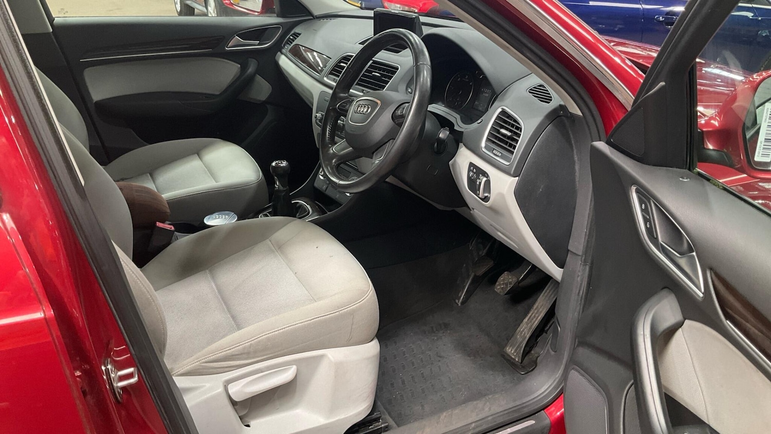 Used Audi Q3 2013 for sale - 77993534: Photo 4