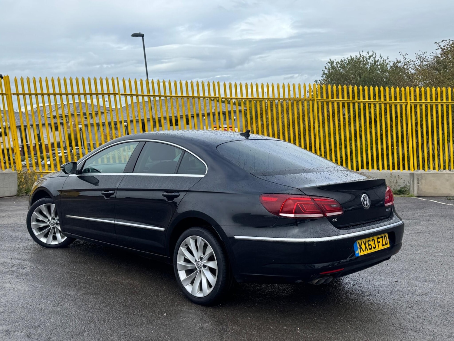 Used Volkswagen CC 2013 for sale - 76247611: Photo 2