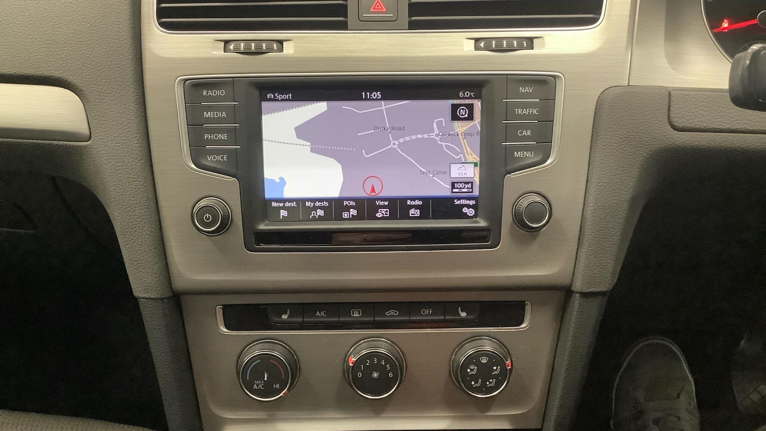 Used Volkswagen Golf 2016 for sale - 77098066: Photo 4