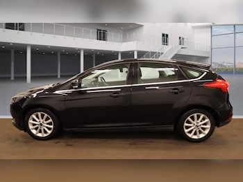 Used Ford Focus 2016 for sale - 76247301: Photo 3