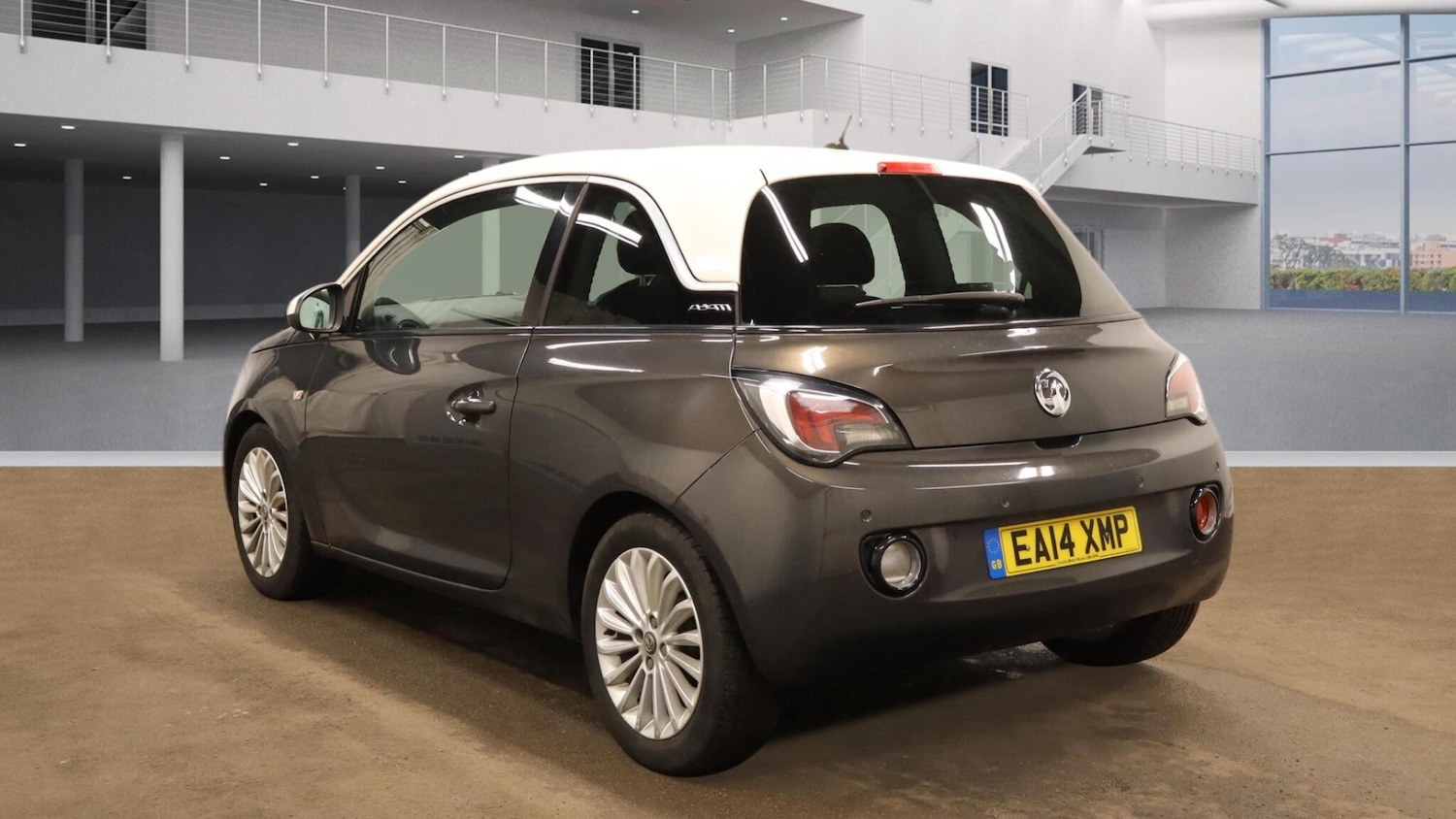 Used Vauxhall ADAM 2014 for sale - 77509859: Photo 2